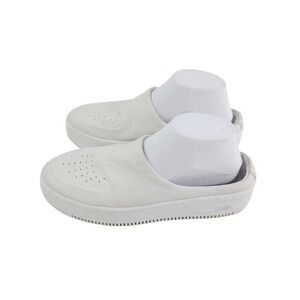 Nike Slip-On Brand Sneakers Women's Size 6.5 White